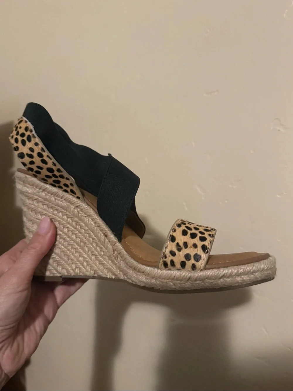 DV by Dolce Vita Leopard Print Espadrille Wedge with Black Cross Straps 9 NWT